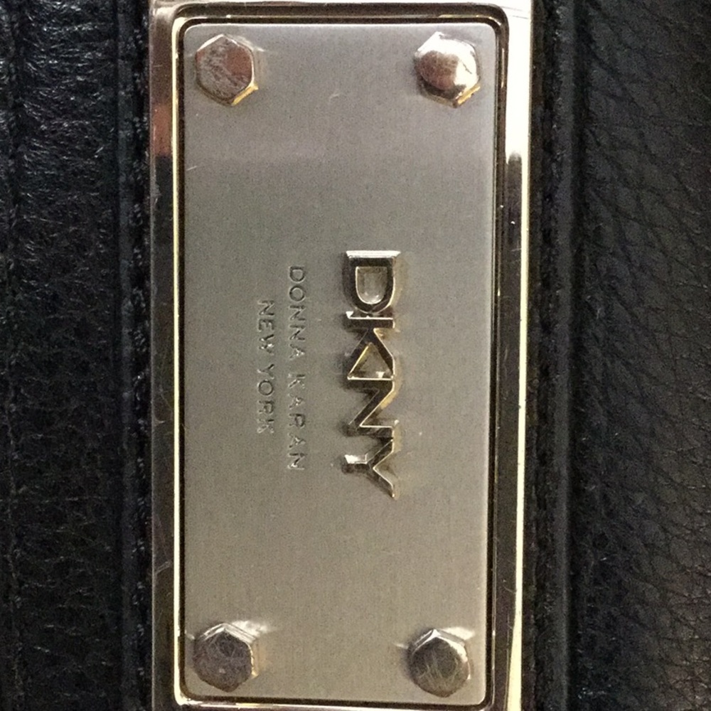 Purse - Picture 2 of 5